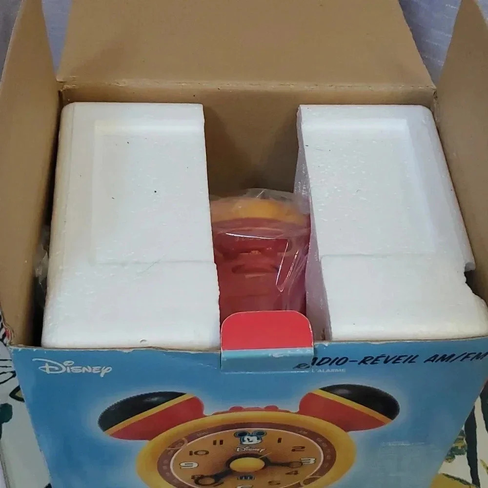 NIB MICKEY RADIO - Picture 5 of 7